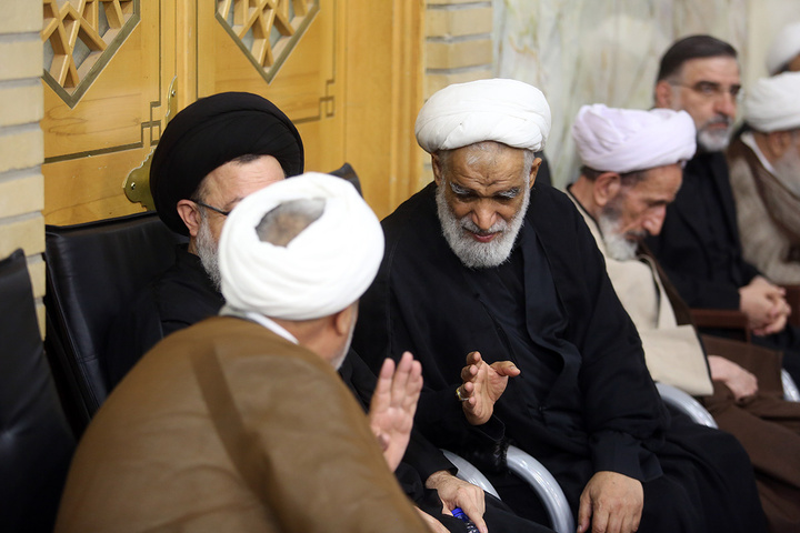 بزرگداشت چهلمین روز شهادت آیت‌الله خامنه‌ای در حرم حضرت معصومه (س)