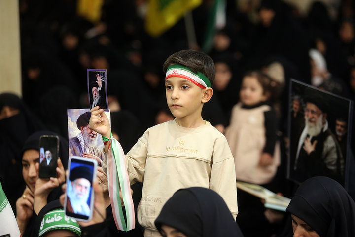 بزرگداشت چهلمین روز شهادت آیت‌الله خامنه‌ای در حرم حضرت معصومه (س)