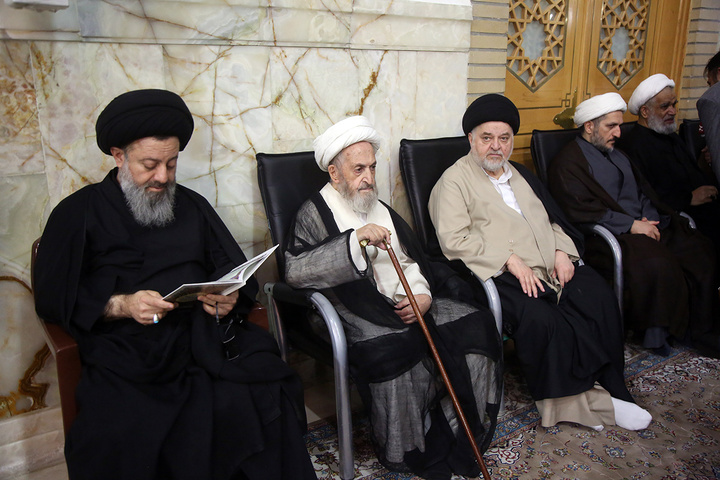 بزرگداشت چهلمین روز شهادت آیت‌الله خامنه‌ای در حرم حضرت معصومه (س)