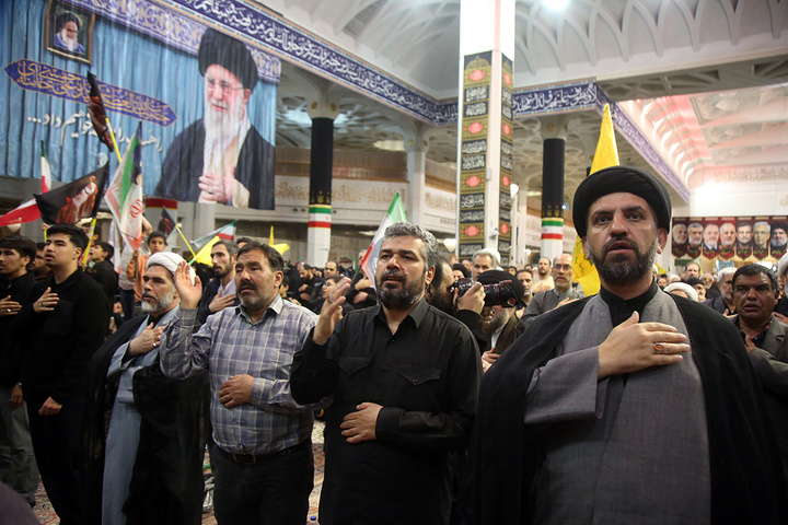 بزرگداشت چهلمین روز شهادت آیت‌الله خامنه‌ای در حرم حضرت معصومه (س)