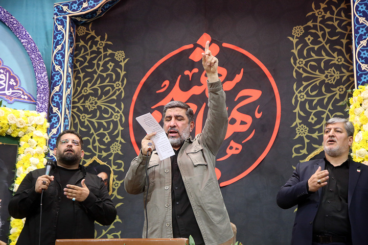 بزرگداشت چهلمین روز شهادت آیت‌الله خامنه‌ای در حرم حضرت معصومه (س)