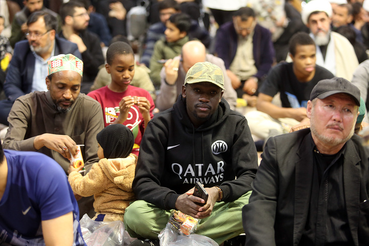 همدلی عرب زبانان با مردم ایران در سوگ اربعین امام شهید