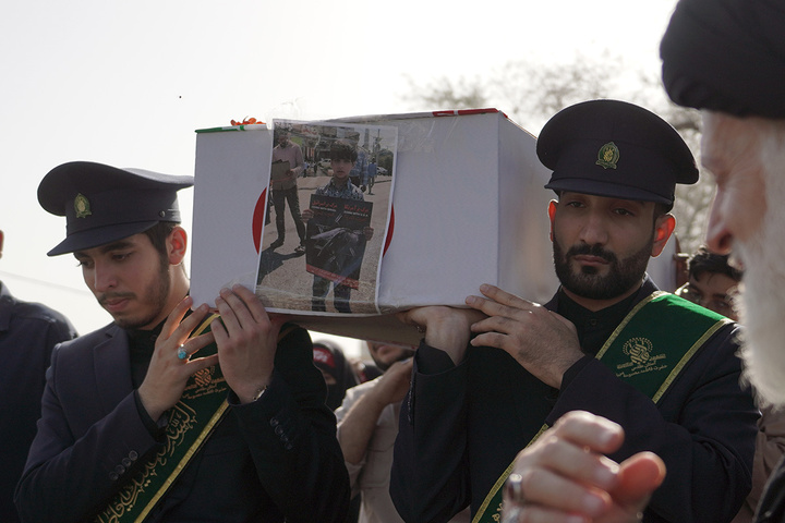 حضور خادمان کریمه اهل‌بیت(س) در اجتماعات مردمی شهرستان میناب