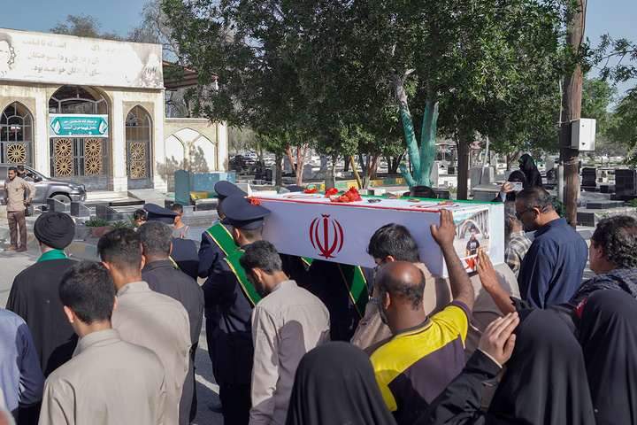 حضور خادمان کریمه اهل‌بیت(س) در اجتماعات مردمی شهرستان میناب