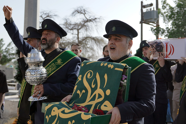 حضور خادمان کریمه اهل‌بیت(س) در اجتماعات مردمی شهرستان میناب