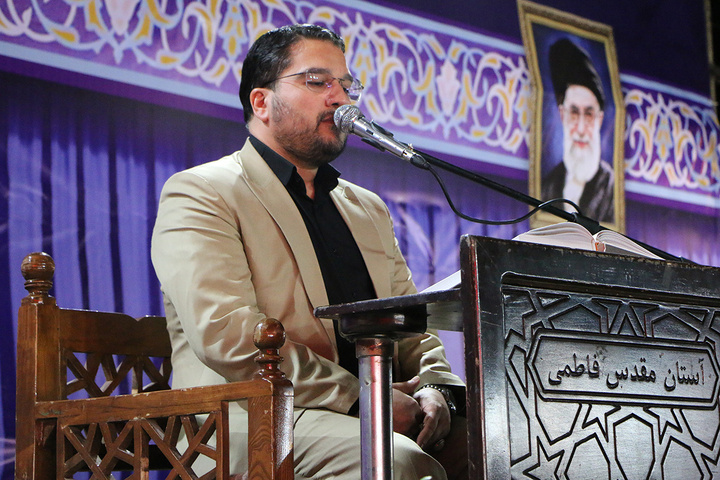 برپایی کرسی تلاوت فاطمی به مناسبت چهلم رهبر شهید