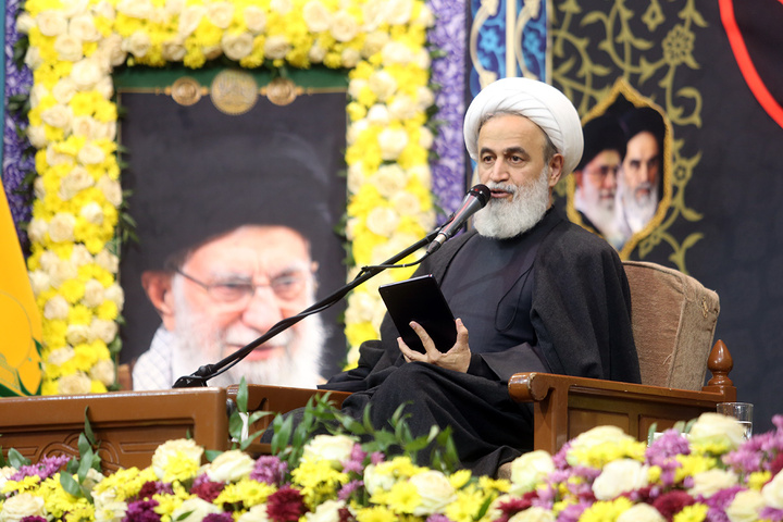 عزاداری شام اربعین امام شهید در حرم کریمه اهل بیت (س)