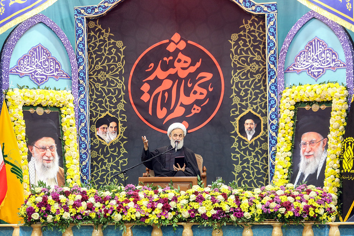 عزاداری شام اربعین امام شهید در حرم کریمه اهل بیت (س)