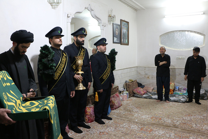 عطر حرم بانوی کرامت در منزل خانواده شهدا پیچید11