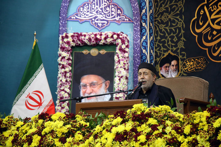 بزرگداشت سالروز هجوم رژیم ستمشاهی به مدرسه فیضیه قم در حرم بانوی کرامت