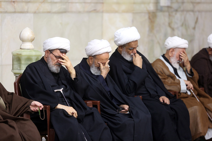 بزرگداشت سالروز هجوم رژیم ستمشاهی به مدرسه فیضیه قم در حرم بانوی کرامت