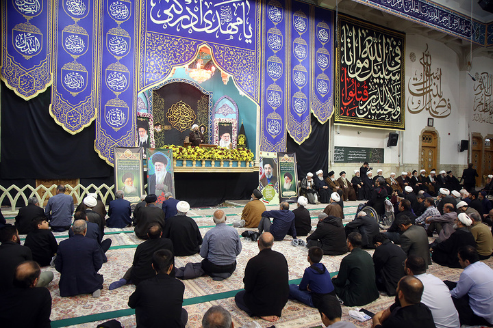 بزرگداشت سالروز هجوم رژیم ستمشاهی به مدرسه فیضیه قم در حرم بانوی کرامت