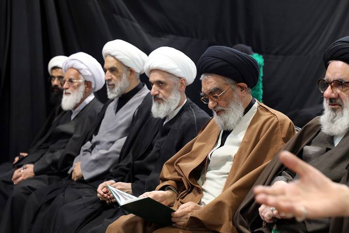 مراسم چهلم شهدای حمله آمریکا به دبیرخانه خبرگان قم