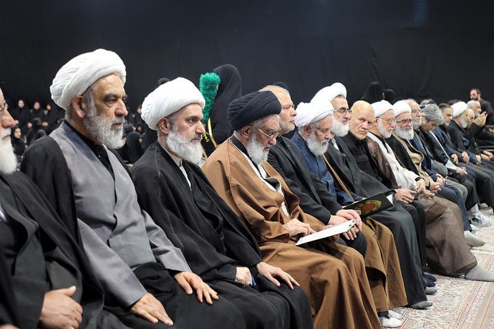 مراسم چهلم شهدای حمله آمریکا به دبیرخانه خبرگان قم