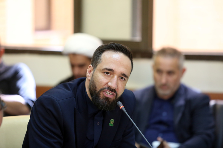 نشست خبری اعلام برنامه‌های حرم حضرت فاطمه معصومه(س) در دهه کرامت