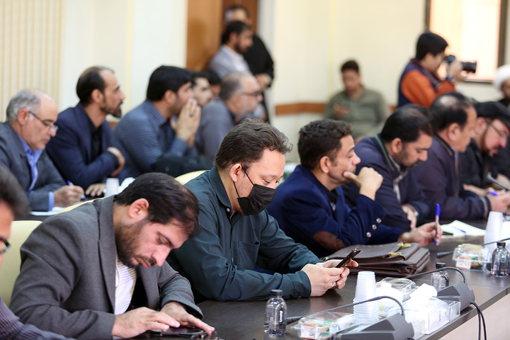 نشست خبری اعلام برنامه‌های حرم حضرت فاطمه معصومه(س) در دهه کرامت