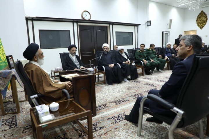 برنامه های دهه کرامت امسال رزمایش امید، وحدت، اقتدار و استقامت باشد