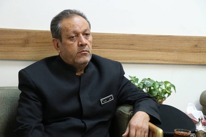 نذر تخصص خادم‌یار فنی در آستان امام مهربانی‌ها | وقتی نگاه خادم گره‌گشای مسیر زائر می‌شود