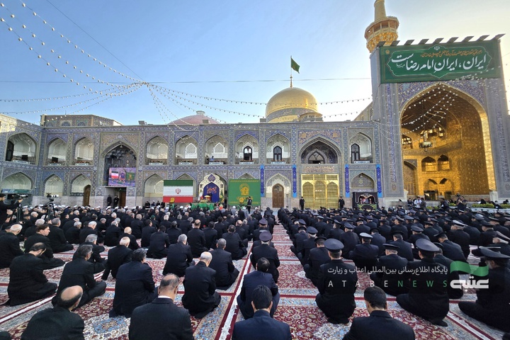 آیین اذن اعزام کاروان زیر سایه خورشید در حرم مطهر رضوی