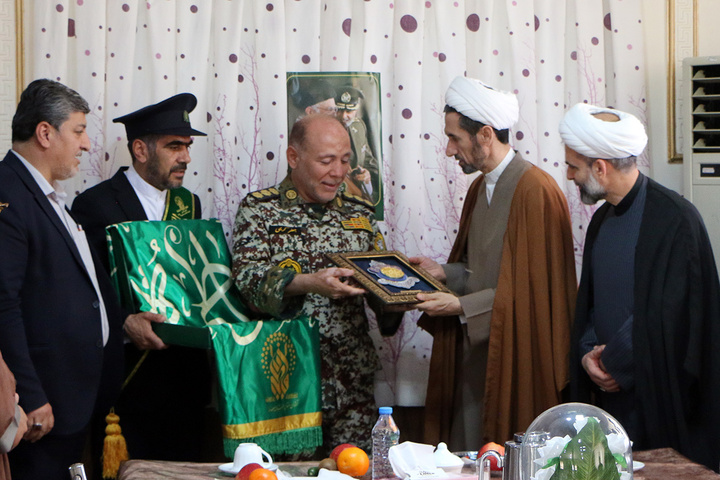 عطر حرم حضرت معصومه(س) در پایگاه پدافند هوایی ارتش پیچید