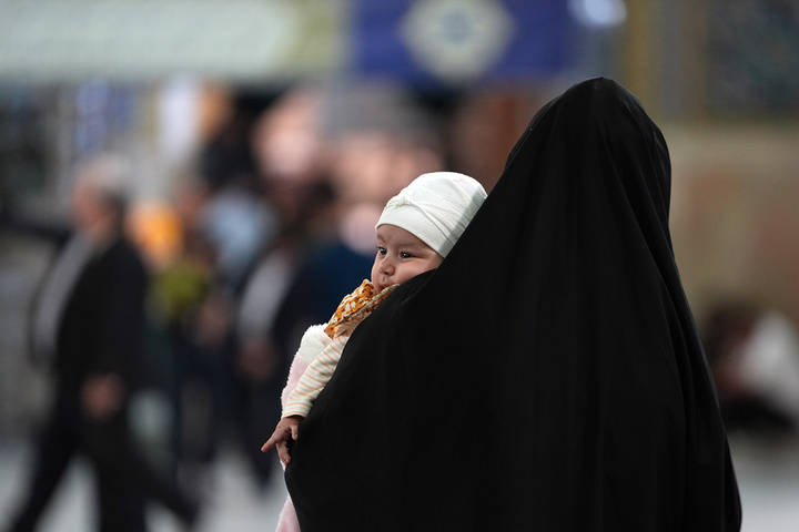 حال و هوای حرم حضرت معصومه(س) در شب میلاد ایشان