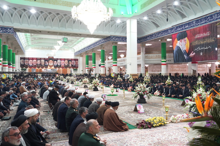 خطبه‌خوانی خادمان حرم حضرت معصومه (س) در سالروز میلاد بانوی کرامت