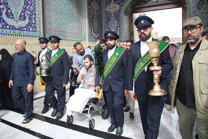 زیارت حرم بانوی کرامت با دودست و دوپایی که برای اسلام فدا شد