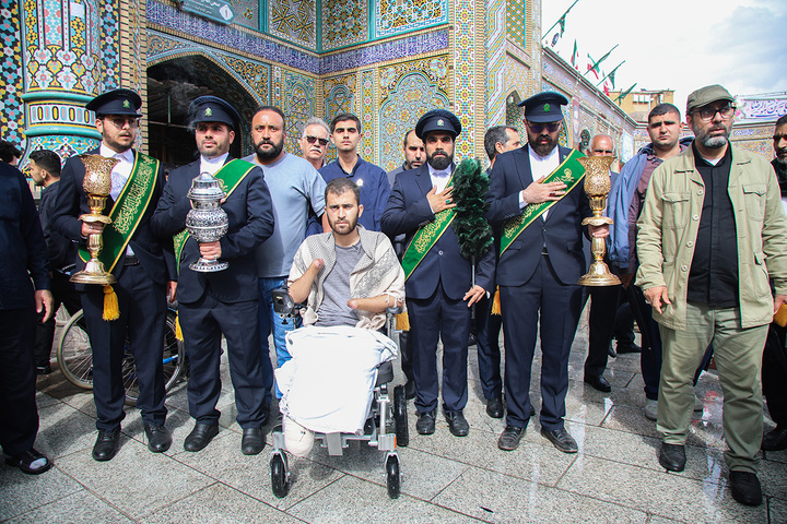 زیارت حرم بانوی کرامت با دودست و دوپایی که برای اسلام فدا شد