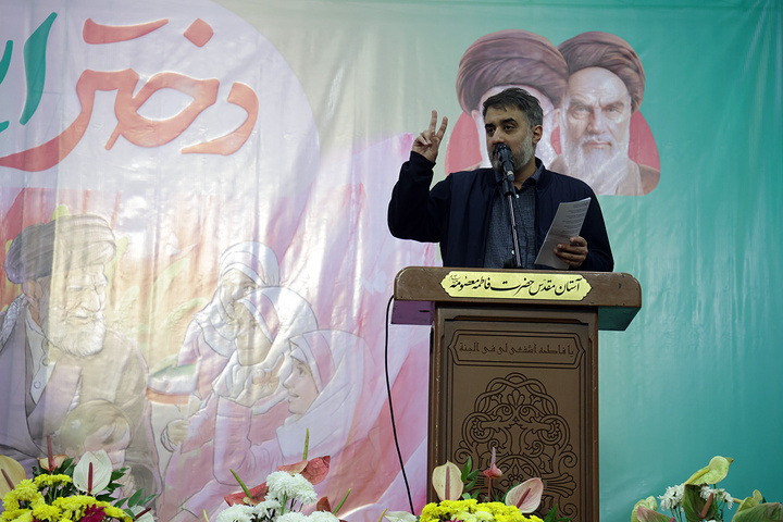 میزبانی حرم مطهر بانوی کرامت از ۷ هزار دختر در جشن «دختران ایران»