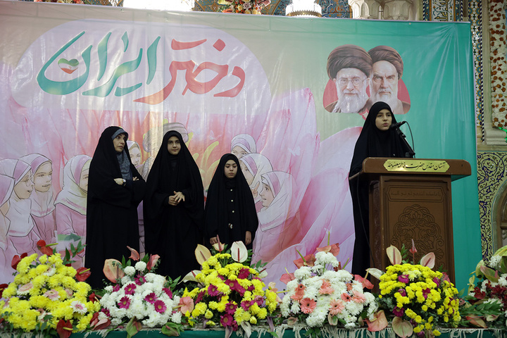 میزبانی حرم مطهر بانوی کرامت از ۷ هزار دختر در جشن «دختران ایران»