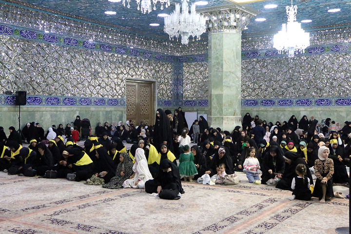 محفل گرامیداشت میلاد حضرت معصومه به زبان عربی در حرم قم