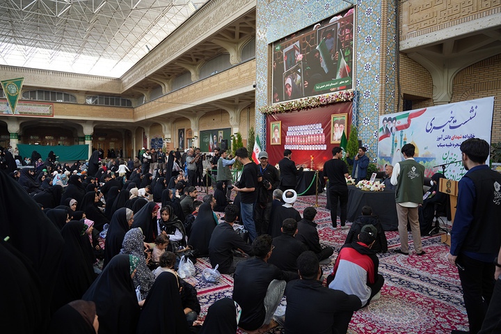 ۶ روایت‌ اقتدار از خانواده شهدای مدرسه شجره طیبه میناب