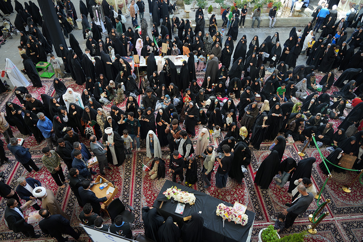 ۶ روایت‌ اقتدار از خانواده شهدای مدرسه شجره طیبه میناب + تصاویر