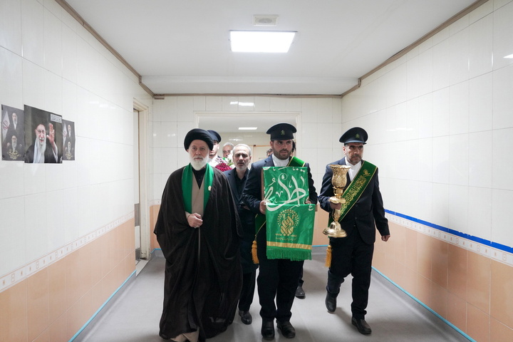 عیادت سفیران کریمه از بیماران بیمارستان شهید بهشتی قم