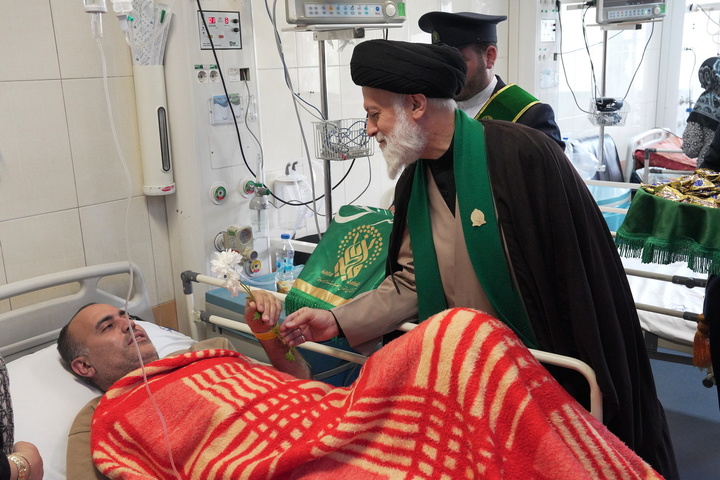 عیادت سفیران کریمه از بیماران بیمارستان شهید بهشتی قم