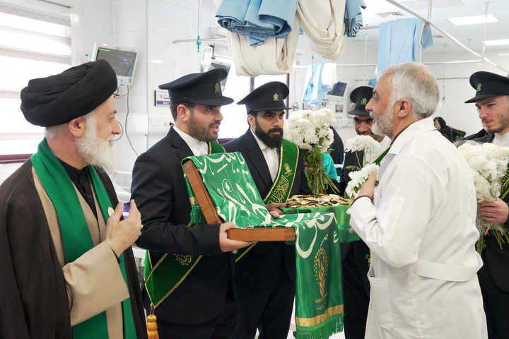 عیادت سفیران کریمه از بیماران بیمارستان شهید بهشتی قم