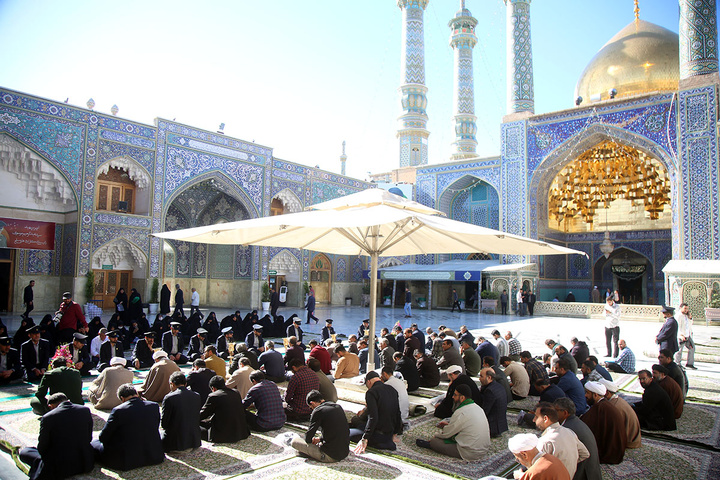 آیین خطبه‌خوانی اصحاب رسانه و کارکنان سپاه قم به مناسبت دهه کرامت