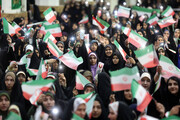 اجتماع پرشور «دختران ایران» با حضور دانشجویان سراسر کشور در حرم بانوی کرامت
