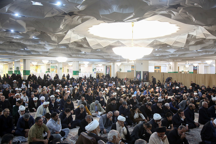 چهلم شهادت وزیر اطلاعات در حرم حضرت معصومه (س)