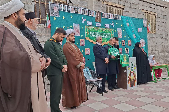 استقبال پرشور مردم گیلان از خادمان و پرچم متبرک حرم بانوی کرامت