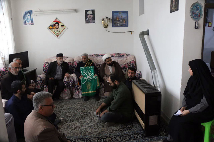 استقبال پرشور مردم گیلان از خادمان و پرچم متبرک حرم بانوی کرامت