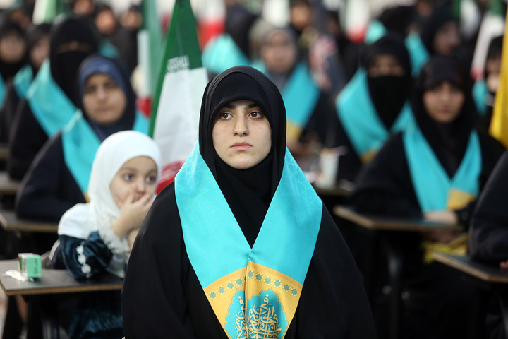 تجلیل از ۷۷ حافظ کل قرآن در سیزدهمین همایش طوبی کرامت +تصاویر