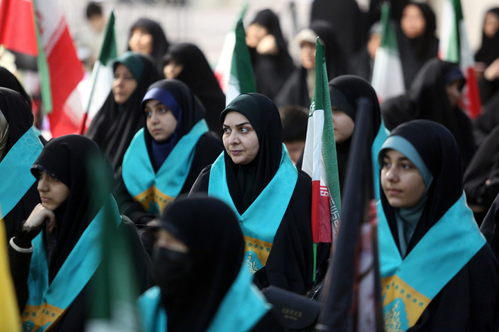 تجلیل از ۷۷ حافظ کل قرآن در سیزدهمین همایش طوبی کرامت +تصاویر