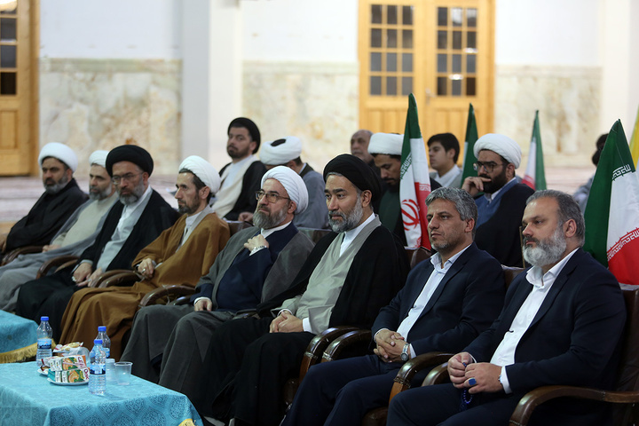 تجلیل از ۷۷ حافظ کل قرآن در سیزدهمین همایش طوبی کرامت +تصاویر