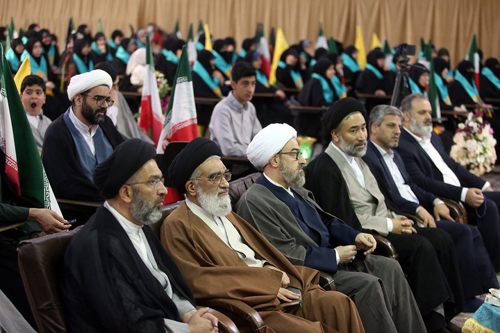 تجلیل از ۷۷ حافظ کل قرآن در سیزدهمین همایش طوبی کرامت +تصاویر