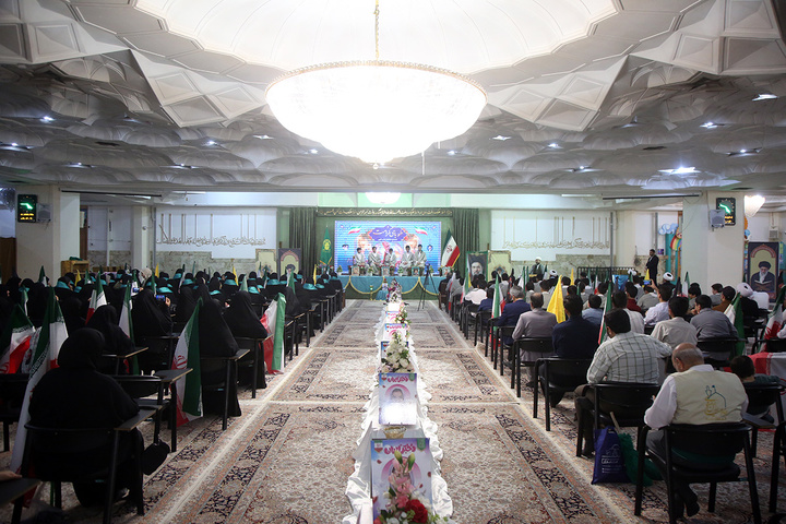 تجلیل از ۷۷ حافظ کل قرآن در سیزدهمین همایش طوبی کرامت +تصاویر