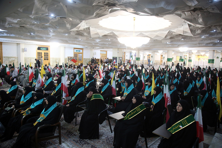 تجلیل از ۷۷ حافظ کل قرآن در سیزدهمین همایش طوبی کرامت +تصاویر