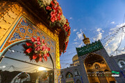 گل آرایی حرم مطهر رضوی در دهه کرامت