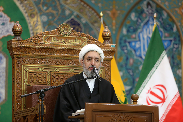 برپایی محفل کرسی تلاوت مهدوی در آستان مقدس فاطمی