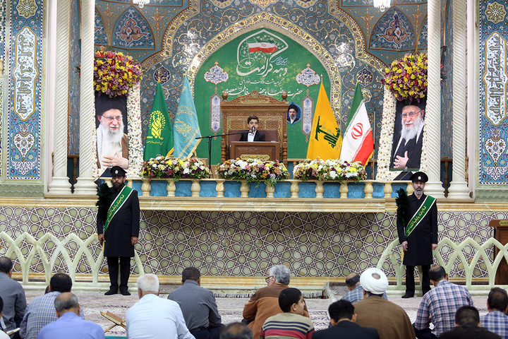 برپایی محفل کرسی تلاوت مهدوی در آستان مقدس فاطمی